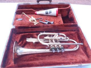 Vintage Olds Ambassador Trumpet With Case,  Mouthpiece And Tuner