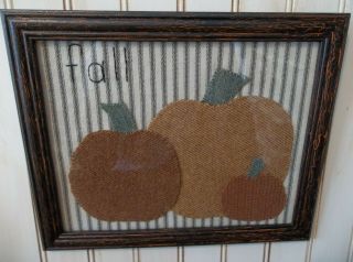 Early Fall Offering - Sweet Primitive Framed Wool Pumpkins - Fall/thanksgiving