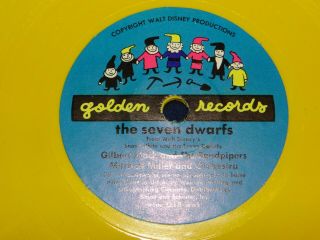 Little Golden Records DISNEY ' S SNOW WHITE AND THE SEVEN DWARFS HI - HO HI - HO NM 3