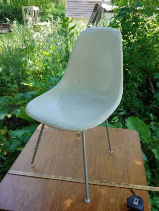 Vintage Herman Miller Eames Shell Chair Metal Legs White Mcm