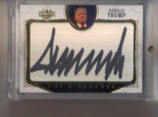 2016 Decision Donald Trump Cut Signature Auto Autograph Gold Foil Potus