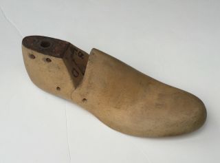 Vintage Wood Shoe Forms Mold / Last One Shoe Arnold Bros.  8 1/2 D