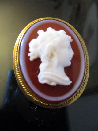 Antique Victorian Vintage Glass Agate Cameo Portrait Lady 14 K Gold Brooch Pin