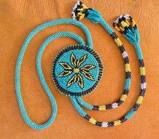 Vintage Native American Bead Bolo Tie Necklace Flower Rosette Medallion Leather
