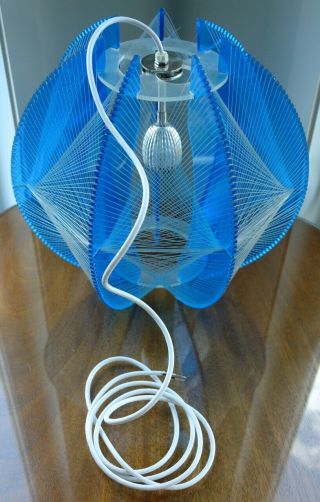 Vtg Mid - Century Mod Blue Lucite String Pendant Lamp Naum Gabo Paul Secon Style