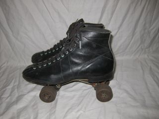 Vintage Mens Black Leather Roller Skates Chicago Plates Wheels Sz.  8 Made In Usa