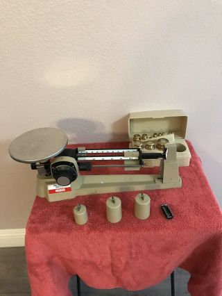 Vintage Ohaus Dial - O - Gram 2610g Balance Scale Ohaus Sto - A - Weigh Calibration Set