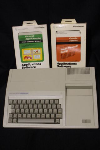 Vintage Texas Instruments Ti - 99/4a Home Computer W/basic & Record Keeping
