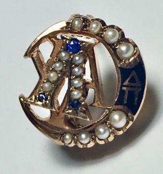 ΛΧΑ - Lambda Chi Alpha Fraternity 10k Gold W/ Seed Pearls & Sapphires Member Pin