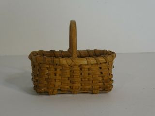 Small Vintage Primitive Splint Wood Handled Gathering Basket