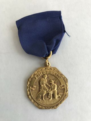 Boy Scout 1929 - Late 1930s First Aid Contest Gold Medal Blue Ribbon