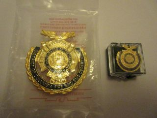 District Of Columbia D.  C.  Fire & Ems Dept.  2001 Presidential Inaugural Badge