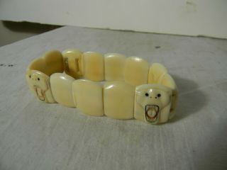 Vintage Alaska Inuit Eskimo Hand Carved Polar Bear Bone Bracelet