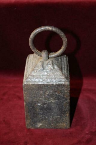 Antique Cast Iron Horse Carriage Buggie Wagon Tether Anchor Weight 14 Lbs.