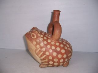 Pre - Columbian Peru Early Moche Pottery Spotted Frog Stirrup Vessel Artifact
