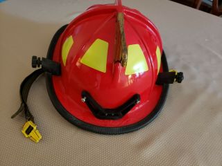 CAIRNS TRADITIONAL FIRE HELMET 1010 RED 2