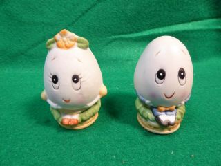 Vintage Lefton Mr.  And Mrs.  Humpty Dumpty Eggs Salt And Pepper Shakers