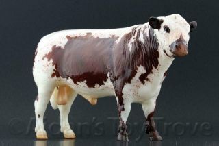 Breyer Hamish Angus Bull - Glossy Moiled Cow BreyerFest 2020 Special Run 711370 3