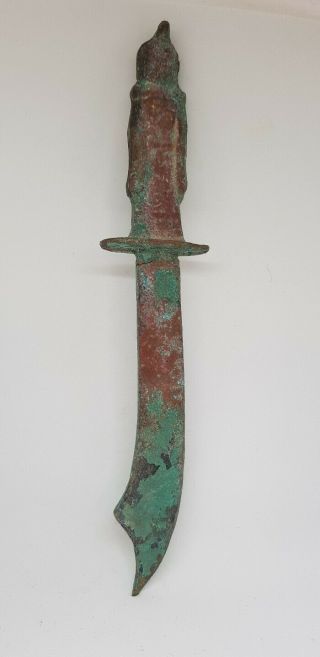 ANCIENT NEAR EASTERN BRONZE BATTLE OBJECT WITH MALE FIGURE AS HANDLE 2