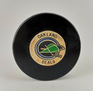 Vtg 60s/70s California Oakland Seals Ccm Art Ross Tyer Converse Nhl Hockey Puck