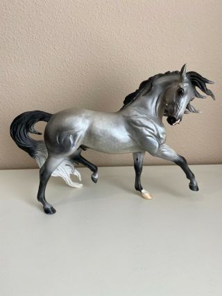 Traditional Breyer Horse - Esprit Stallion