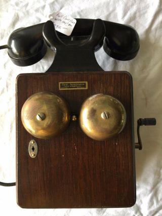 Vintage Bell Telephone Co.  Hand Crank Phone & Ringer Box
