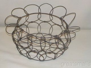Very Old Vintage Collapsible Folding Wire Egg Basket Kitchen Primitive