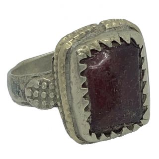 Authentic Late Or Post Medieval Ring Artifact With Red Stone - Antiquity Old J