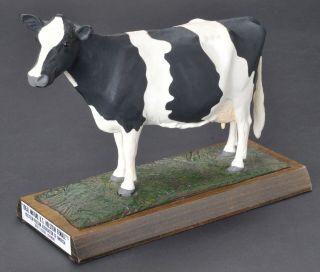 Holstein Friesian Association Of America Cow Sculpture Figurine Ideal Mature Fem
