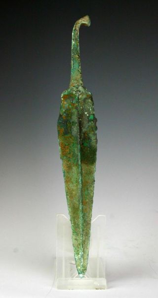 SC A MASSIVE WESTERN ASIAN TANGED BRONZE DAGGER,  2nd Mill BC 2