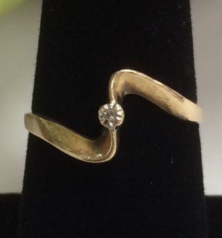 Vintage 10k Yellow Gold Diamond Accent Swirl Ring Size 7.  5