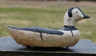 1970s OLD SQUAW DUCK Primitive WOOD Carved DECOY PAIR Magdalen Islands Qc Canada 3