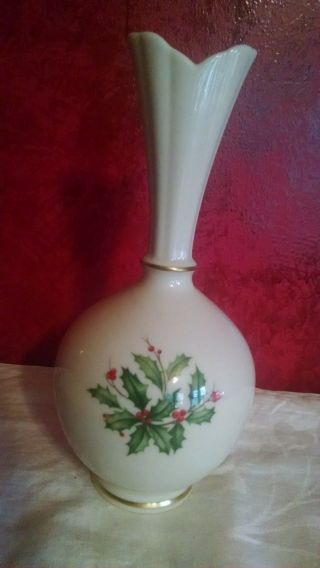 Vtg Bud Vase Lenox Christmas Holly Fluted Top 8 " 24 Kt Gold Edge Ivory Porcelain