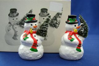 Dept 56 Snow Village Accessory A Tree For Me Set Of 2 51640 Retired 1995