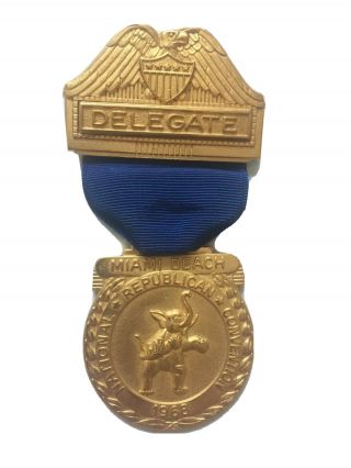 1968 Republican National Convention Delegate Badge President Richard Nixon Medal