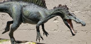 Sideshow Collectibles Dinosauria Spinosaurus Maquette Exclusive 2