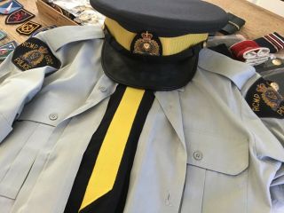 Rcmp Police Obsolete Uniform Set