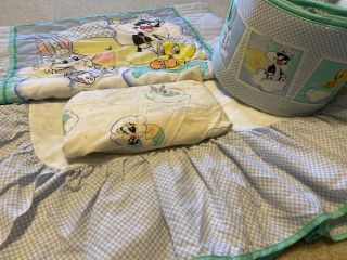 VTG Baby Looney Tunes Crib Set 4 Piece Bumper Pad,  Comforter,  Sheet,  Bed Skirt 2