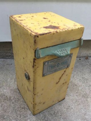 Vintage Traf - O - Teria Traffic Parking Ticket Box From El Dorado,  Kansas - No Key
