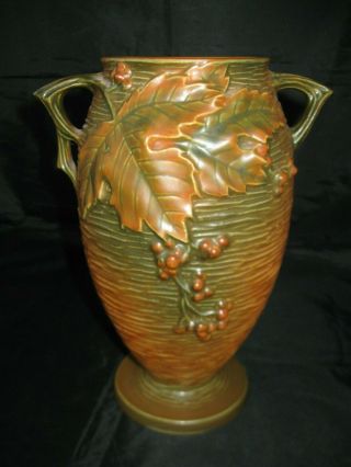 Vintage Roseville Arts & Crafts Style Pottery Bushberry 9 " Vase Russet Brown