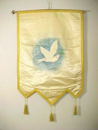 Old Antique Ioof Odd Fellows Rebekah Lodge Silk Embroidered Wall Banner Of Dove