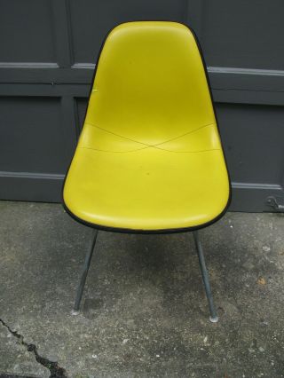 Vintage Herman Miller Mid - Century Modern Fiberglass Naugahyde Yellow Shell Chair