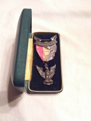 Boy Scout Vintage Eagle Scout Medal With Green Coffin Box.  1920 