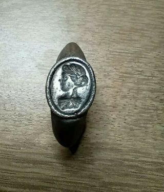 Rare Ancient Roman Silver Ring With A Female Head On Bezel 200 - 300 Ad