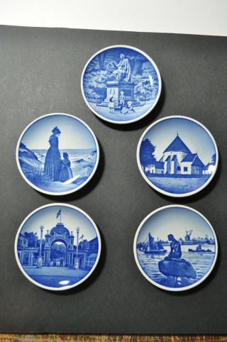 Set Of 5 Vintage Royal Copenhagen Miniature Plates Fajance 2010 Series 3.  25 "