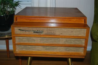Vintage Rca Victor Stereo - Orthophonic High Fidelity Record Player