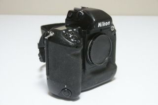 Vintage NIKON F5 35MM SLR Film Camera Professional Body w/ Strap 2