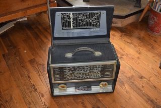 Vintage Hallicrafters World - Wide Model Tw1000 Tw - 1000 8 Band Tube Radio