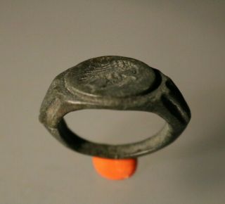 Ancient Interesting Roman Bronze Ring Eagle And Dolphin 1st - 4th Century Ad