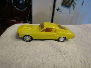 Vintage 1967 Amt Ford Mustang Fastback Gt Dealer Promo Model Car Yellow